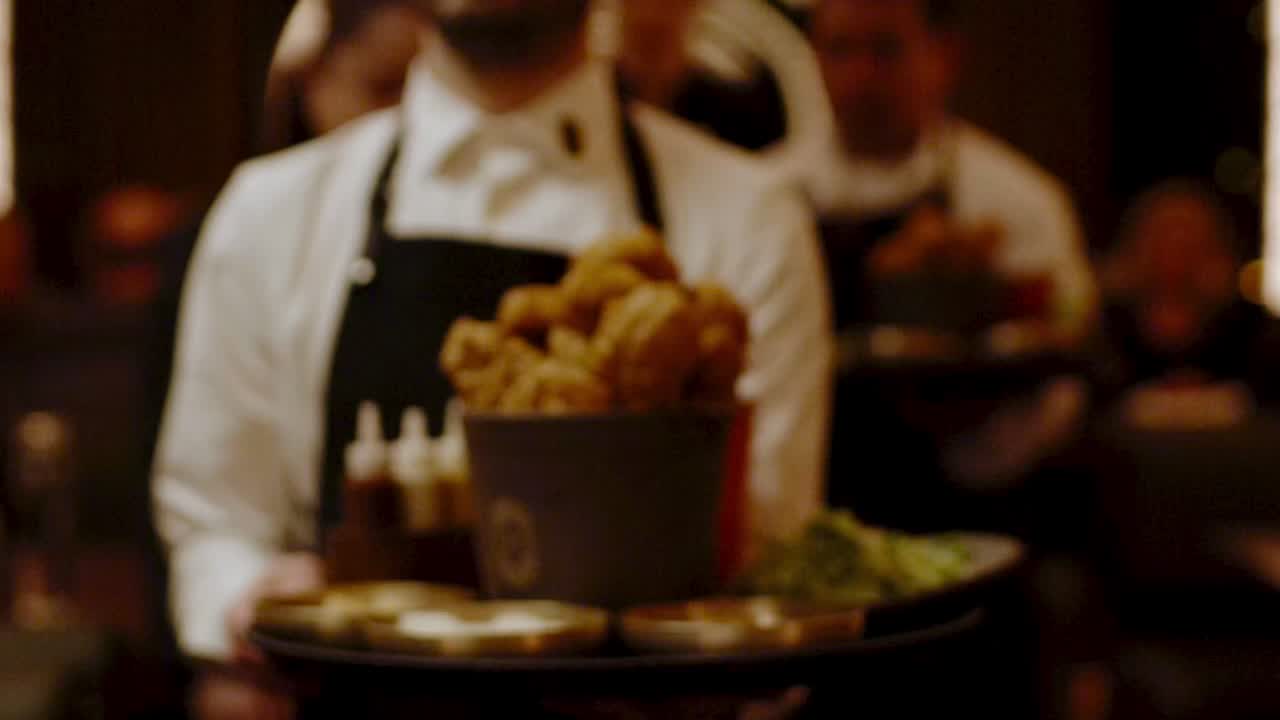 Anapada vositachilarsiz jinsiy aloqa Rus ayollar hojatxona porno video